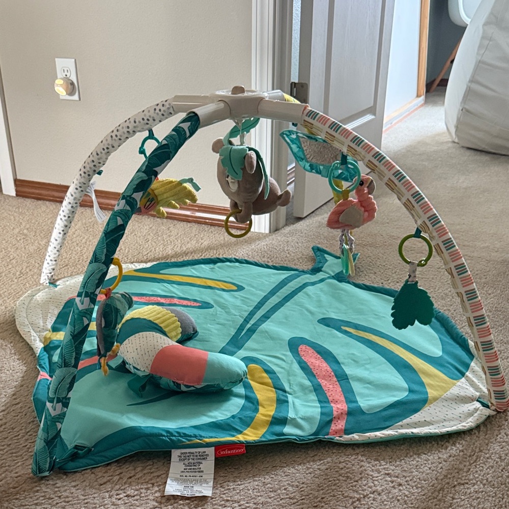 infantino baby play activity mat